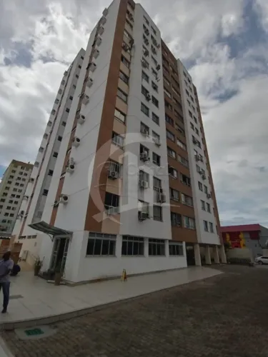 Apartamento de 101m² com 3 Quartos sendo 1 (Suíte) para Venda no Bairro Treze de Julho
