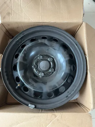 Rodas de ferro Tracker  Aro 16 com calota original 