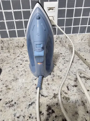Ferro de Passar Electrolux Efficient (ESI10) - 127V