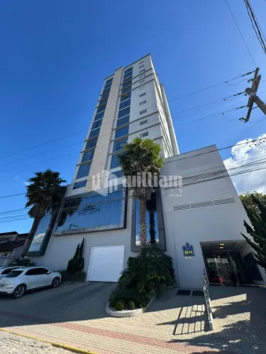 Apartamento semi-mobiliado à venda em Brusque - Bairro São Luiz, no Saint Louis Residence,