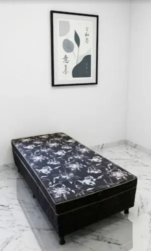 Cama box solteiro usada