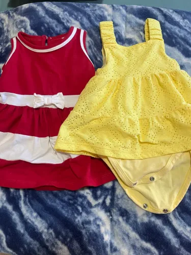 2 vestidos infantil c&a
