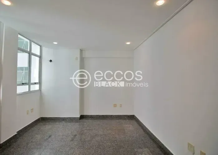 Sala comercial à venda, Santa Lúcia - Belo Horizonte/MG