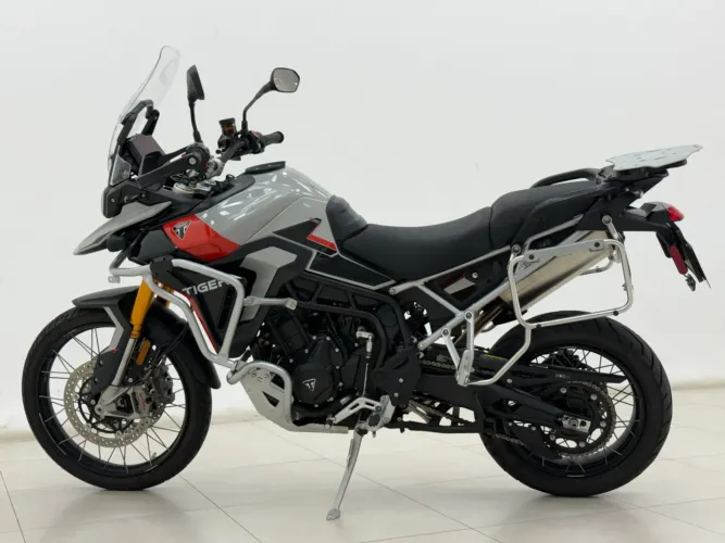 TRIUMPH TIGER 900 RALLYP 2025 aceito carro na troca