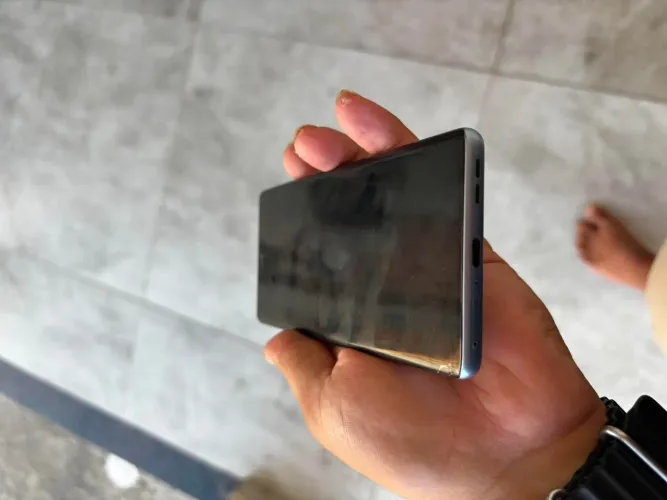 Moto Edge 50 Fusion v/ troco por iPhone e mais volta minha