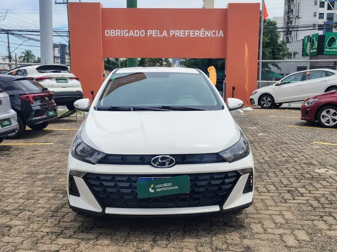 Hyundai HB20S Comfort Plus 1.0 Flex 12V Mec. 2025