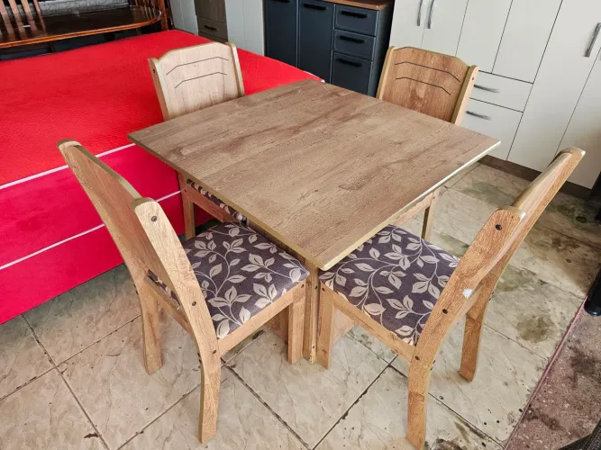Mesa usada de mdp