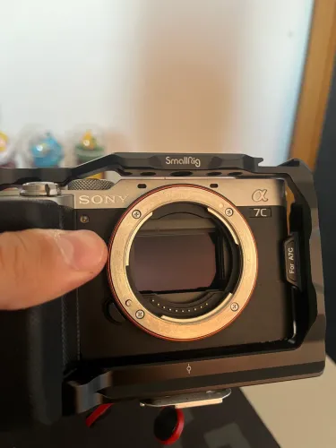Sony a7C (Corpo) Full Frame - 68k Cliques - Muito Conservada