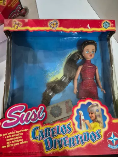Boneca Suzi Cabelos Divertidos na caixa nunca aberta