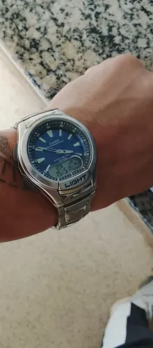Relógio Casio original iluminator
