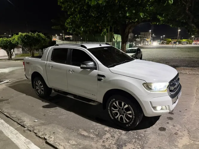 Ford Ranger Limited 3.2 20V 4X4 CD Aut. Dies. 2017