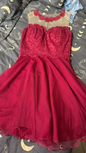 Vestido vermelho para festas