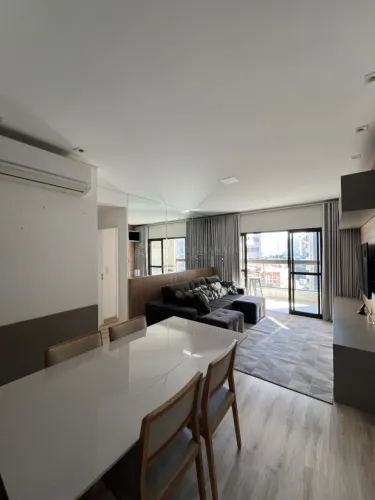 Apartamento 02 dormitórios | Iara Rosa