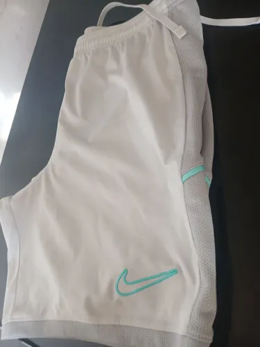 Bermuda Nike Dri-FIT Academy 25 Cinza Gelo - Original Novo