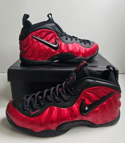 Nike air foamposite pro ,tamanho 42 ,comprei dos Estados Unidos, tênis novo com caixa 