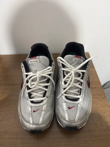 Tenis nike Initiator 40-41