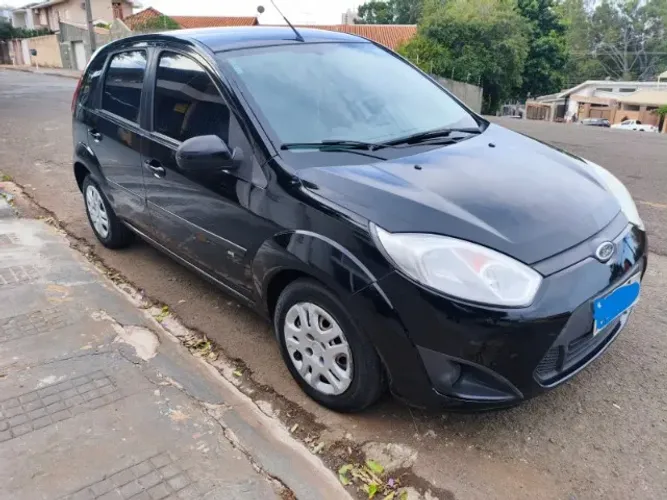 Ford Fiesta SE 1.6 8V Flex 5P 2014