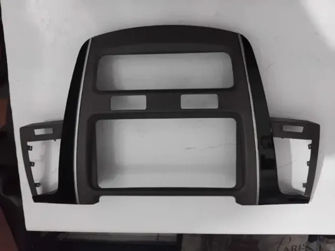 MOLDURA ORIGINAL SW4 SRV 2010