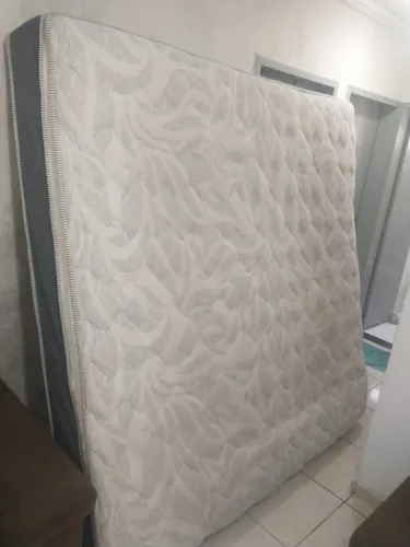 VENDO COLCHÃO SUPER KING 2,03 x 1,93m x 0,35cm