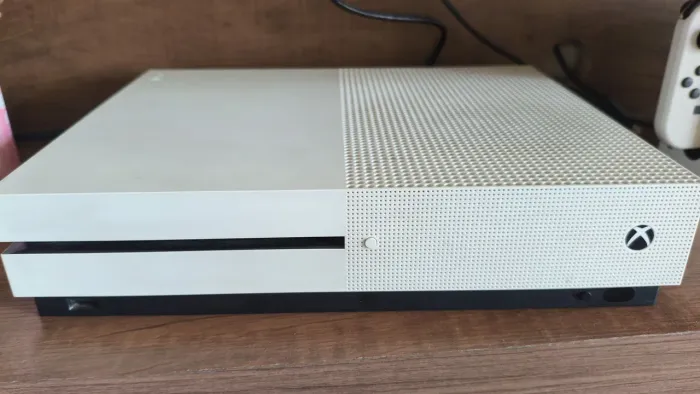 troco xbox one s por celular
