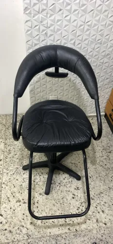 Cadeira salão futurama a gás