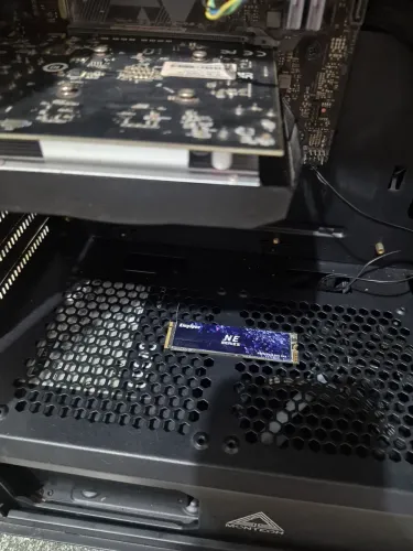 PC Gamer i5-9400F + RX 550 + 32 GB RAM ? Fonte com defeito