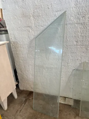 Vidro 1,9m por 31cm
