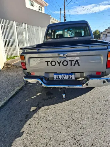Toyota Hilux CD SR5 4X4 2.8 Diesel 1997