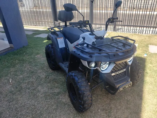 VENDE-SE QUADRICICLO M250, ANO 2026 MUITO NOVO. VALOR R$20.000,00