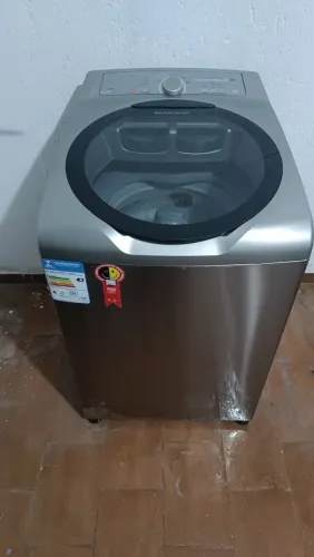 Vendo máquina Brastemp 11kg bacia de inox voltagem 110 entrego instalada com garantia 
