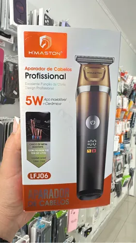 BARBEADOR / APARADOR DE PELOS