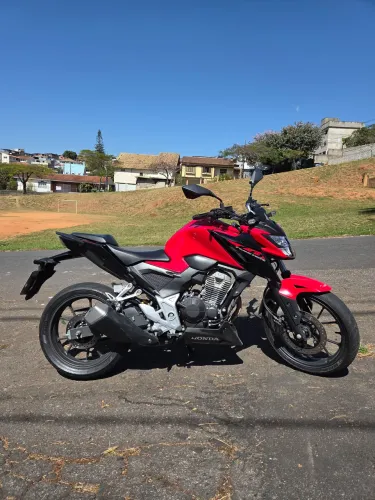 CB 300F TWISTER