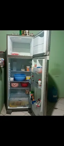 Vendo geladeira Eletrolux