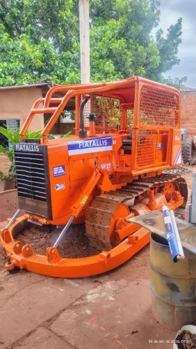 Trator de esteiras Fiatallis 7D