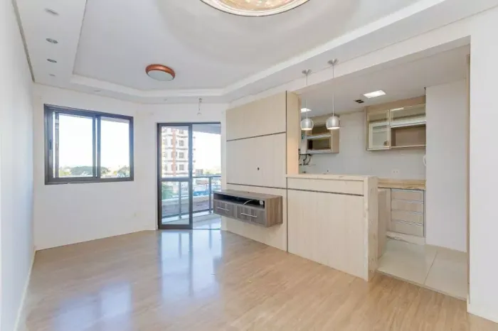 AP1775 - Apartamento à venda com 2 quartos 60 m² - Capão Raso - Curitiba/PR