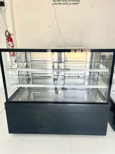 Confeitaria Quente New Titanium 1500