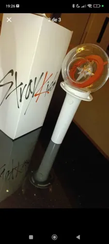 Lighstick stray kids + caixa oficial