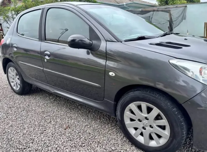 Peugeot 207 XS 1.6 Flex 16V 5P Aut. 2011