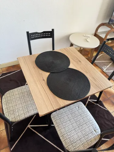 Mesa jantar 4 cadeiras