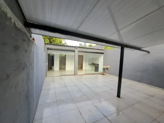 CASA EM CONDOMÍNIO | ARNIQUEIRA