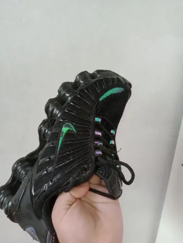 Tênis Nike Shox 12 molas