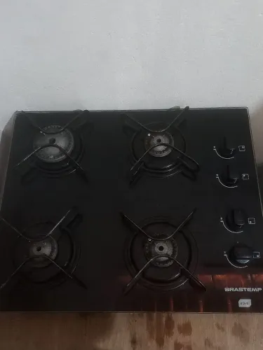 VENDO FOGÃO COOKTOP ( FALTANDO APENAS AS BOCAS)