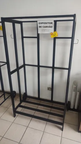 Expositor de carvão grande