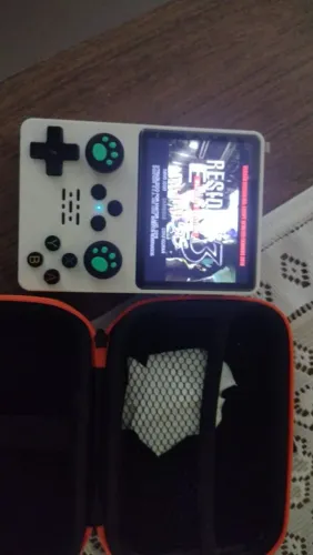 Vendo vídeo game portátil