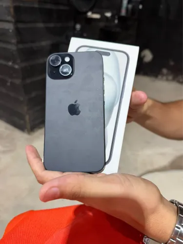 iPhone 15 normal