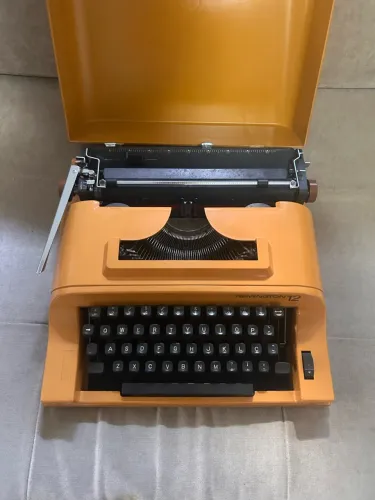 Máquina de datilografia