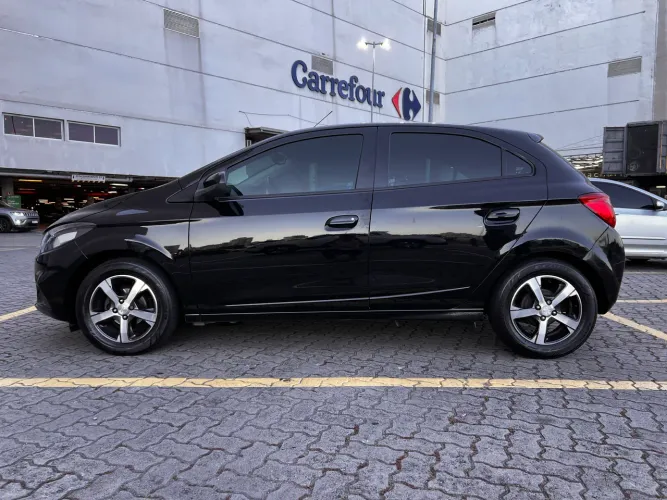 Chevrolet Onix Hatch LTZ 1.4 8V Flex Aut. 4P 2019