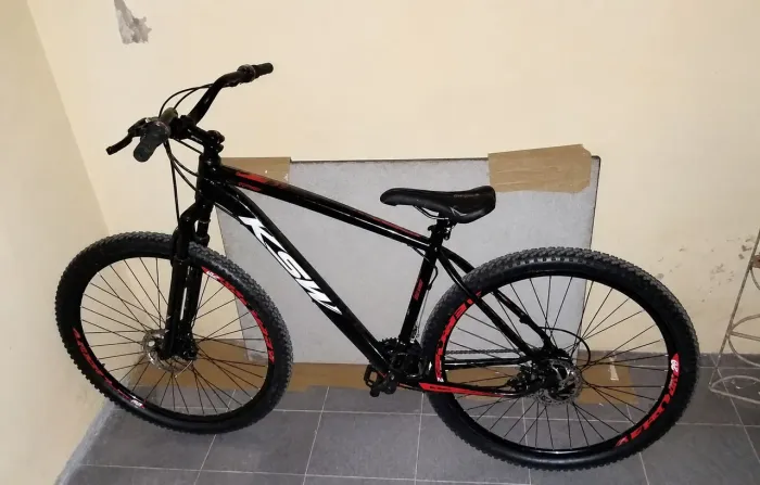 Bicicleta Ksw aro 29 semi-nova ( Troco por PS3/PS4/ Xbox)