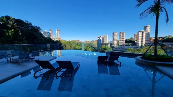 Apartamento Duplex 4 suítes Vale do Sereno