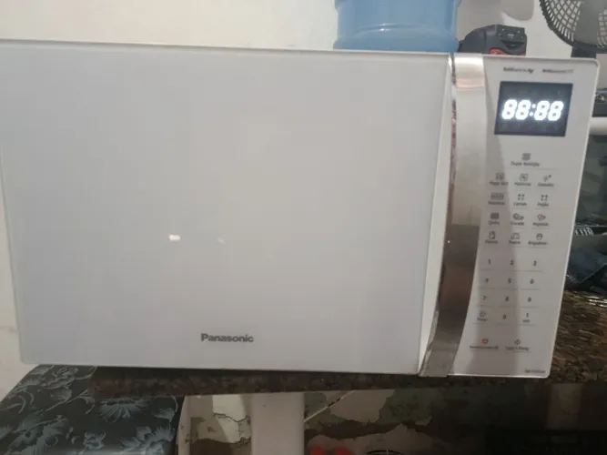 Vendo microondas Panasonic 